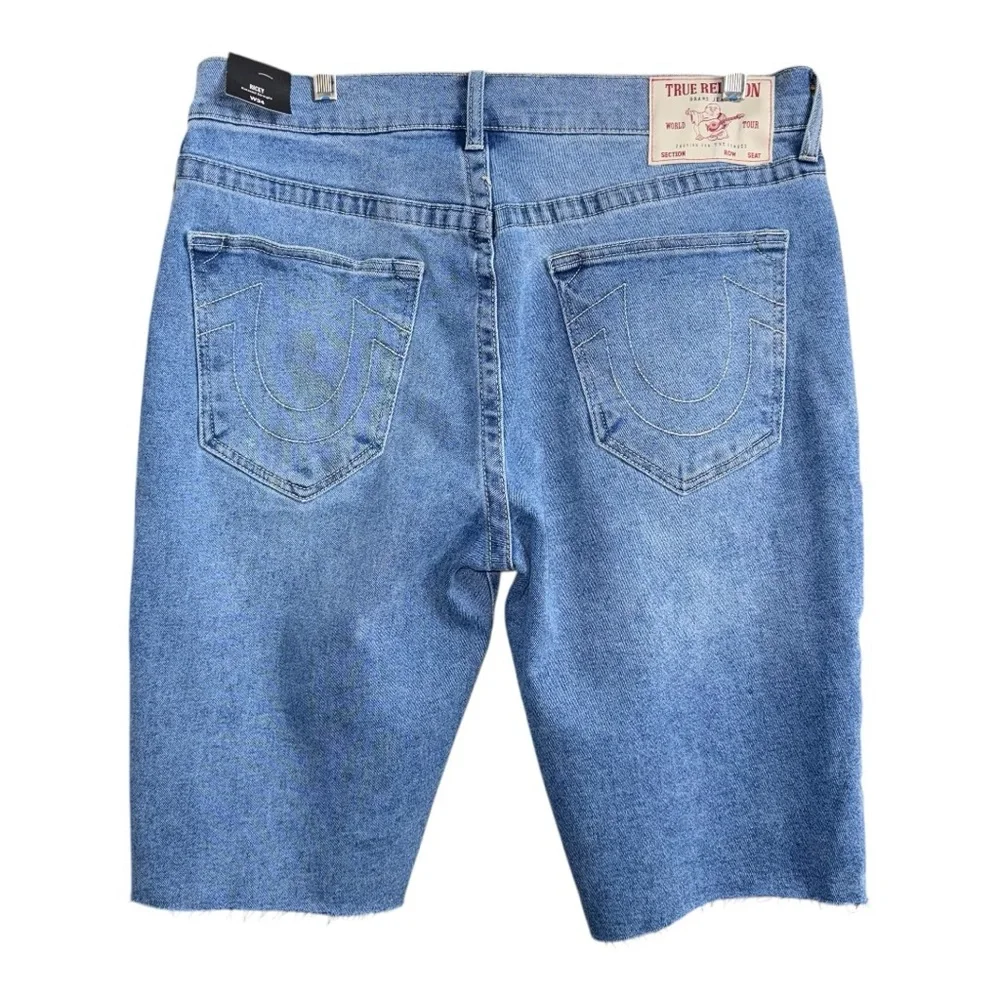 COPY - True Religion (NWT) Men’s Ricky, Relaxed Straight Denim Shorts, Size 34